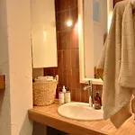 Miko Apartman