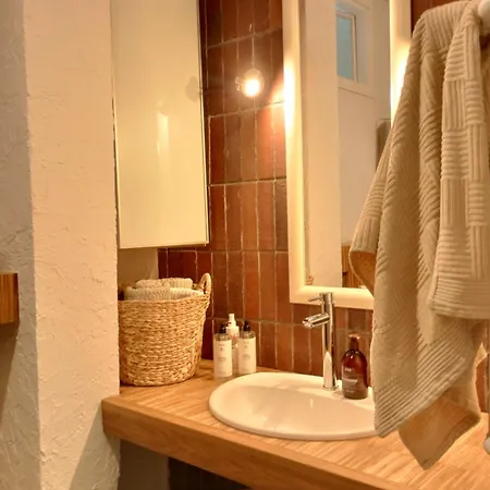 Miko Apartment